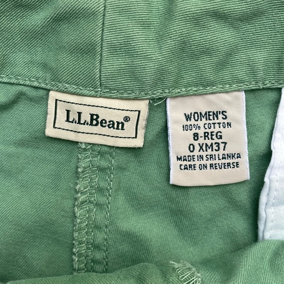 Vintage 100% Cotton High-waisted LL Bean Shorts - Picture 3 of 3